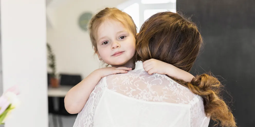 During My Wedding, My 7-Year-Old Daughter Tearfully Said, ‘Mom, Look at Daddy’s Arm! I Don’t Want a New Daddy!’ – What I Saw Left Me in Pure Shock
